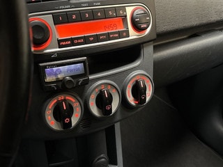 Thumbnail Mobil 9