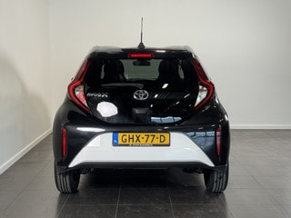 Thumbnail Mobil 6