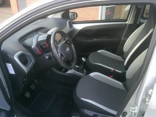 Thumbnail Mobil 5