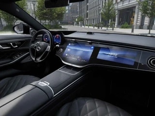 Thumbnail Mobil 4