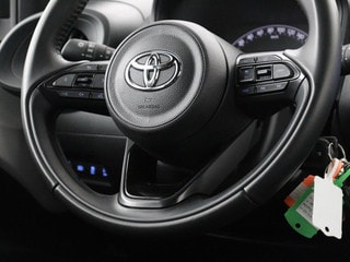 Thumbnail Mobil 9