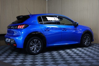 Thumbnail Mobil 5