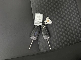 Thumbnail Mobil 8