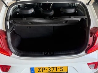 Thumbnail Mobil 9