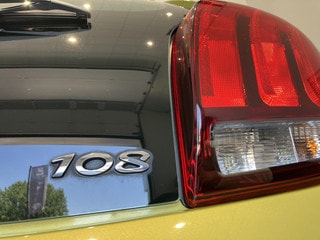 Thumbnail Mobil 10