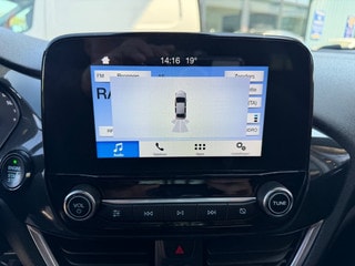 Thumbnail Mobil 4