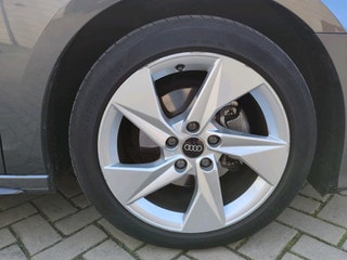 Thumbnail Mobil 6
