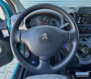 Thumbnail Mobil 9