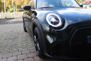 Thumbnail Mobil 10