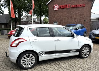 Thumbnail Mobil 6