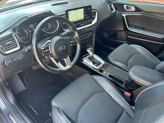 Thumbnail Mobil 4