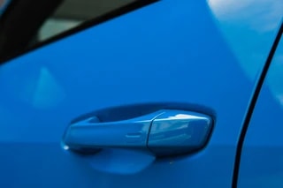 Thumbnail Mobil 9