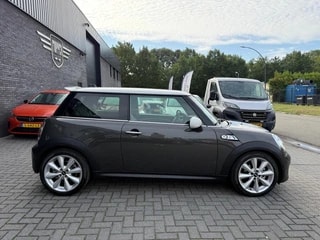 Thumbnail Mobil 5