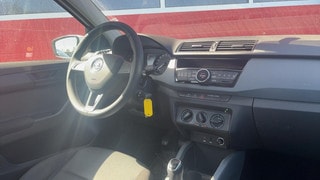Thumbnail Mobil 3