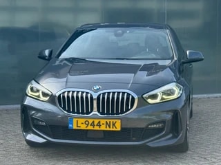 Thumbnail Mobil 4