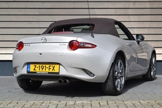 Thumbnail Mobil 6