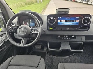 Thumbnail Mobil 8