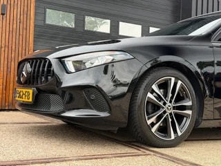 Thumbnail Mobil 8