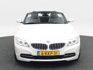 Thumbnail Mobil 4