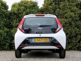 Thumbnail Mobil 6