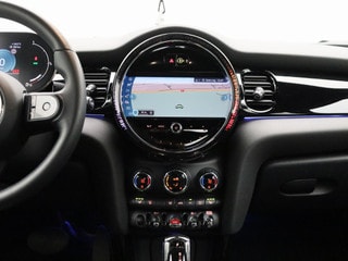 Thumbnail Mobil 10