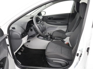 Thumbnail Mobil 4