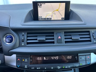 Thumbnail Mobil 6