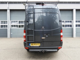 Thumbnail Mobil 6
