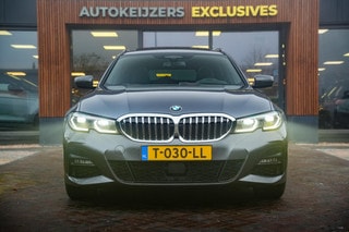 Thumbnail Mobil 3
