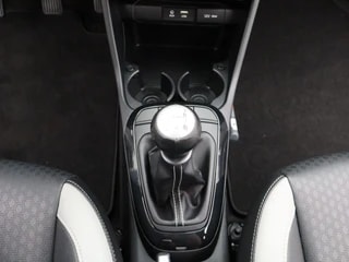 Thumbnail Mobil 10