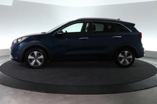 Thumbnail Mobil 8