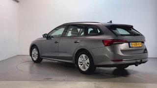 Thumbnail Mobil 8