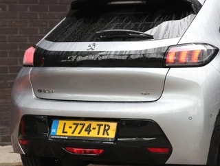 Thumbnail Mobil 9