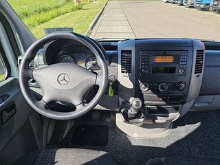 Thumbnail Mobil 8