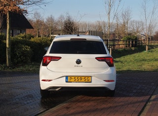 Thumbnail Mobil 9