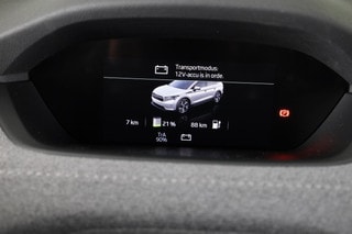 Thumbnail Mobil 8