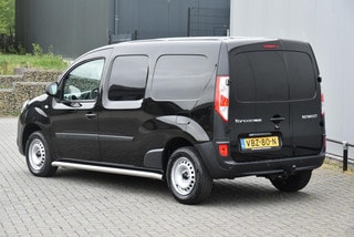 Thumbnail Mobil 6