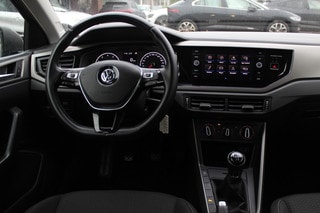 Thumbnail Mobil 9