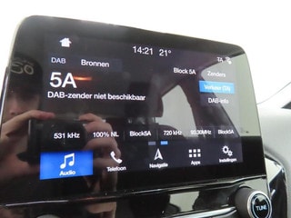 Thumbnail Mobil 10