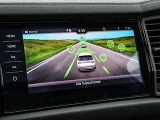 Thumbnail Mobil 6