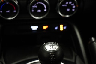 Thumbnail Mobil 10