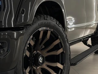 Thumbnail Mobil 8