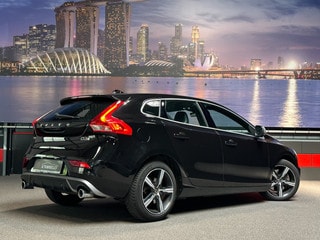 Thumbnail Mobil 8