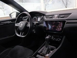 Thumbnail Mobil 5