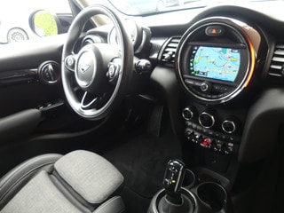 Thumbnail Mobil 3
