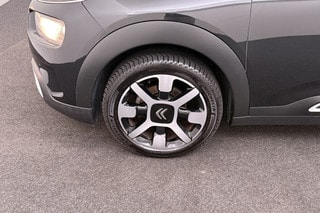 Thumbnail Mobil 7
