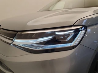 Thumbnail Mobil 9