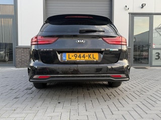Thumbnail Mobil 7