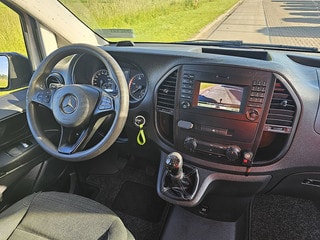 Thumbnail Mobil 8