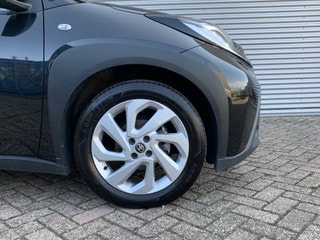 Thumbnail Mobil 6